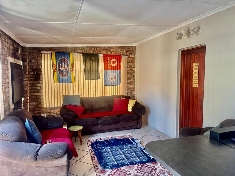 3 Bedroom Property for Sale in Heiderand Western Cape